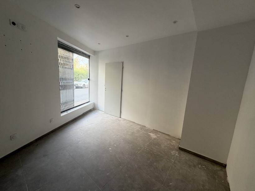 Local a vendre 15 Bis SULLY